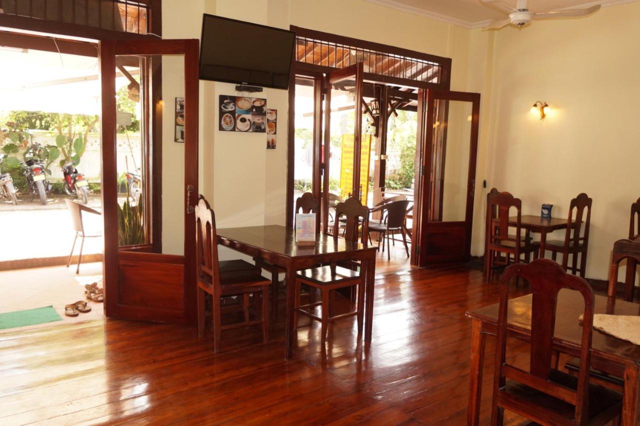 Rimvang Guesthouse لوانغ برابانغ المظهر الخارجي الصورة